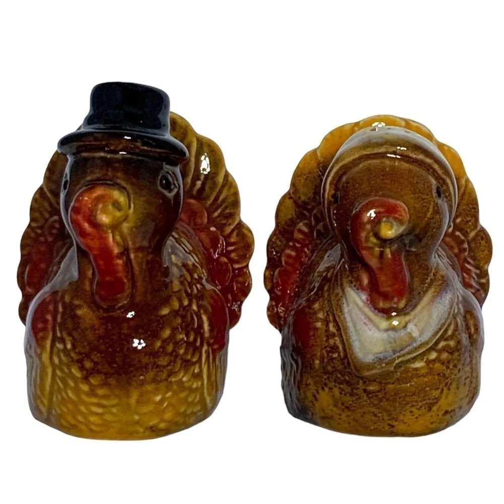 Thanksgiving Harvest Turkey Salt and Pepper Shaker Ceramic Set Rustic Fall Color
